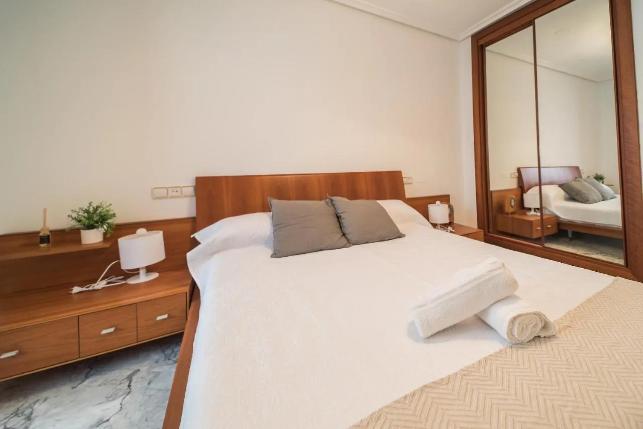 Expoholidays-Santa Rita Daire Almería
